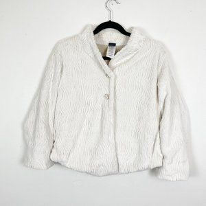 Patagonia Woman's Sz‎ L White Faux Fur Pelage Two Button Zebra Patterned Jacket